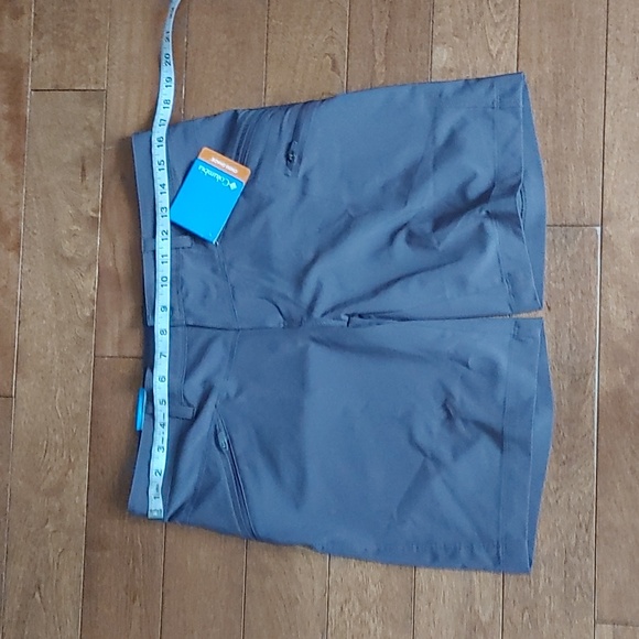 NWT Columbia Omni -Shield Omni Shade Peak to Point Shorts Active Fit - Picture 2 of 4